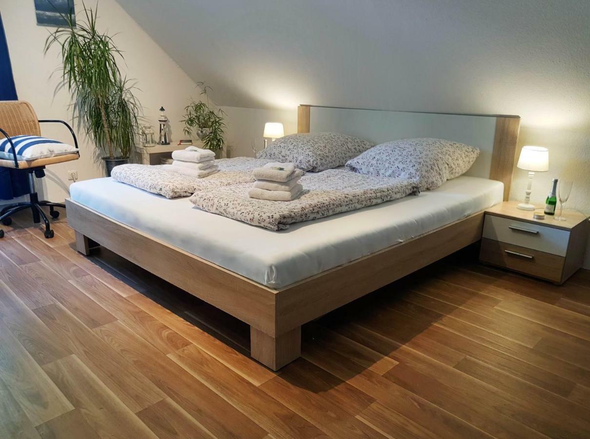 Charmante Ferienwohnung 3 Zimmer Kueche Bad Zentrale Lage Hagen im Bremischen Zewnętrze zdjęcie